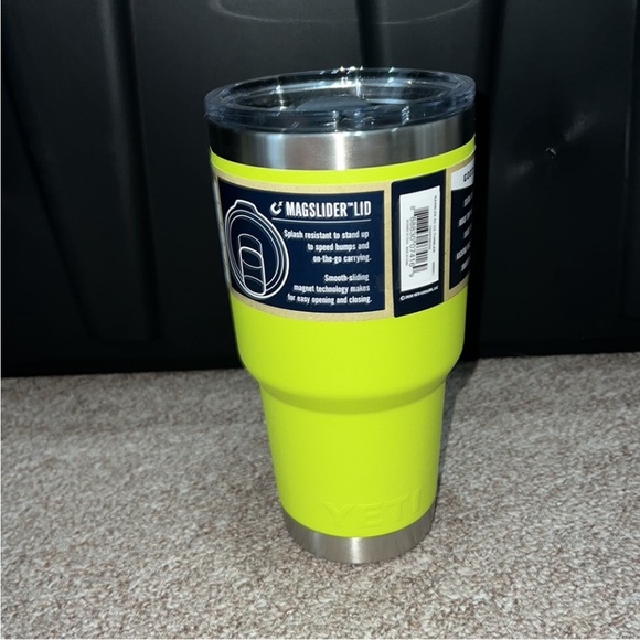 NWT Yeti 30OZ Chartreuse Magslider Lid - Picture 2 of 4
